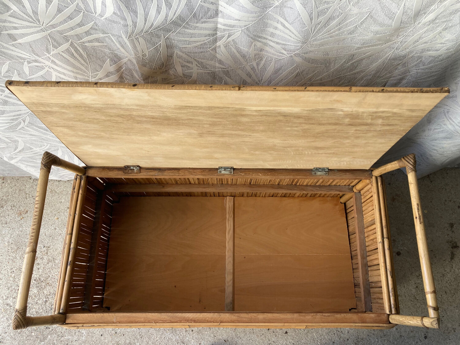 Vintage rattan bench chest