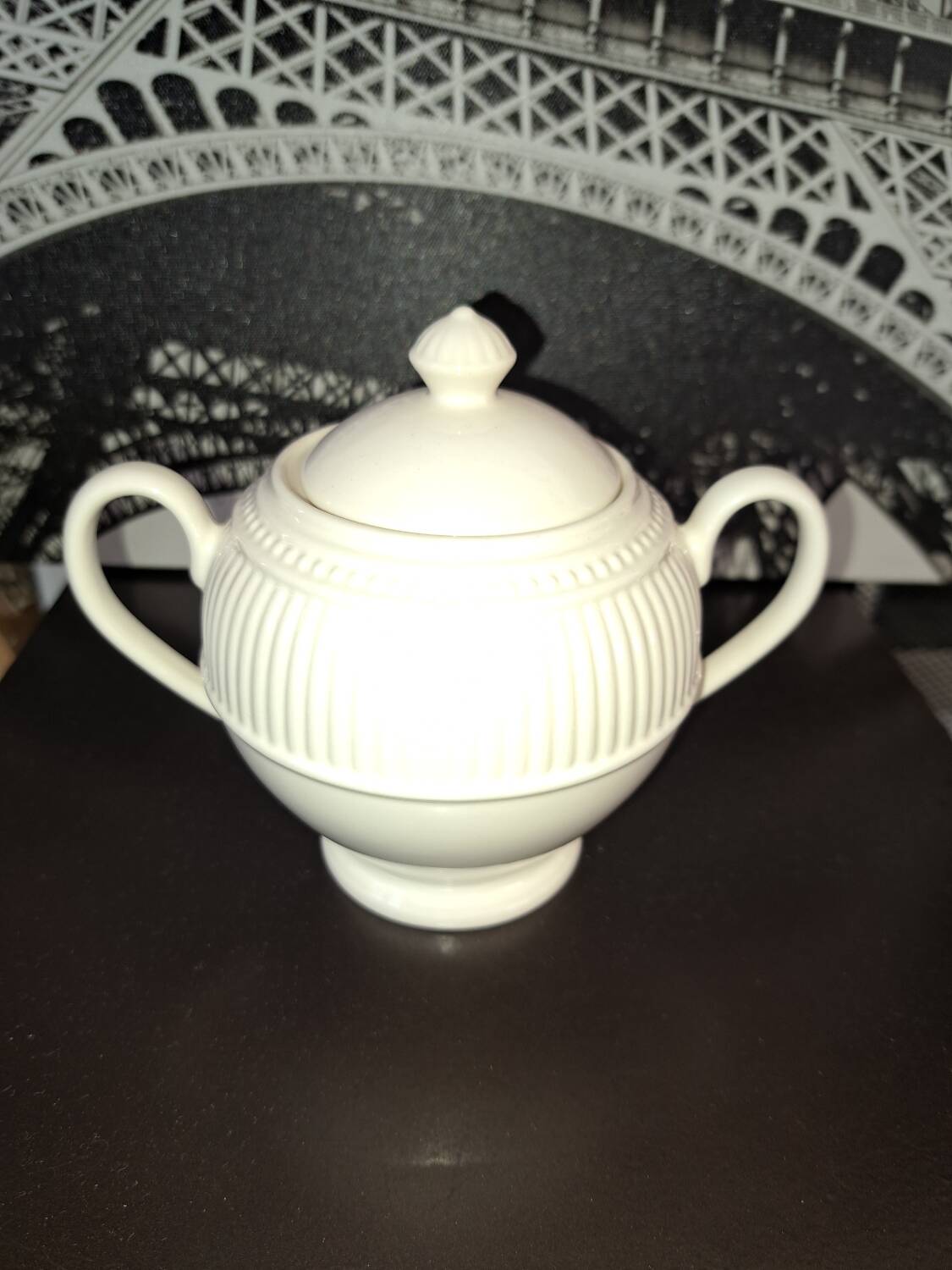 Windsor Wedgwood sugar bowl