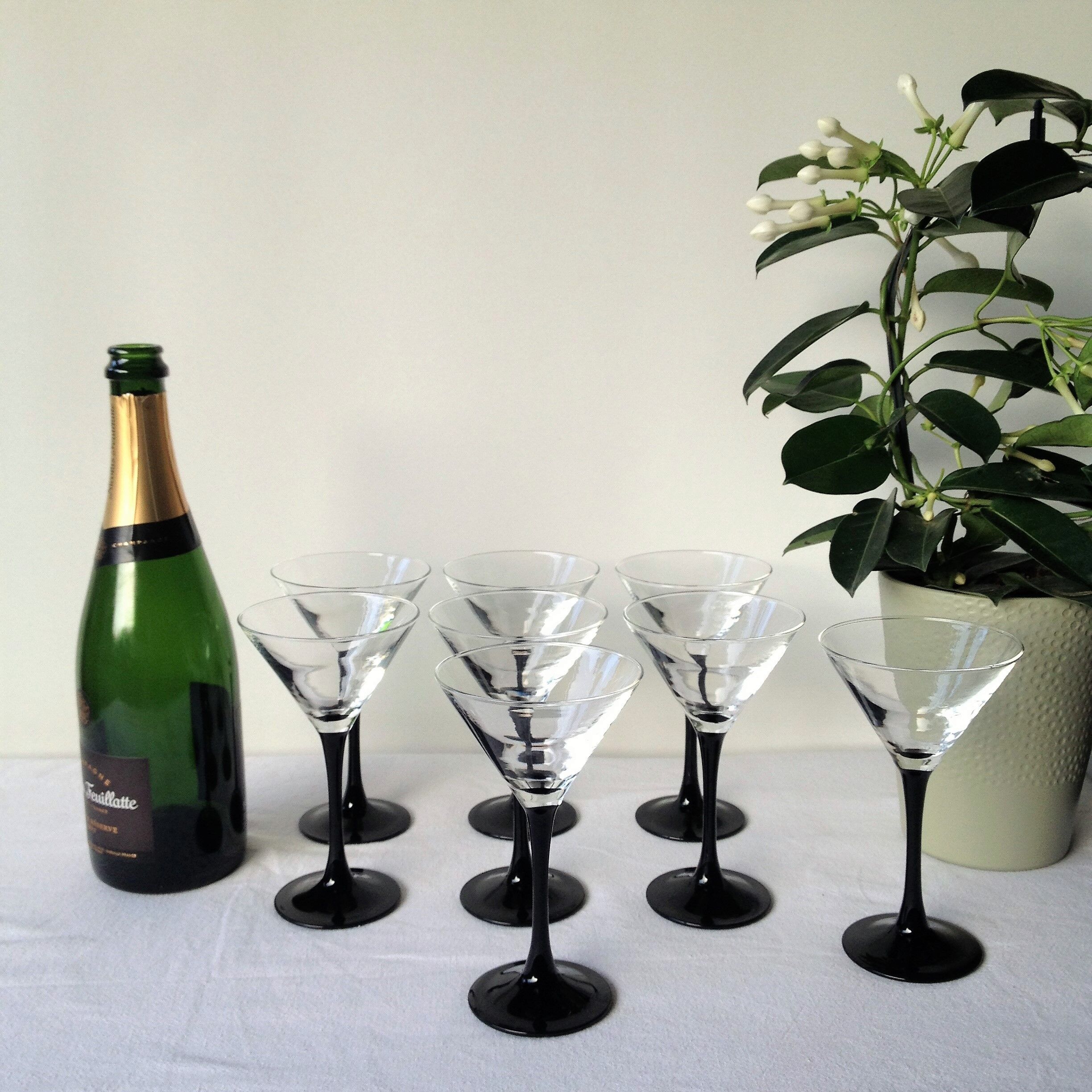 Set 8 champagne glasses