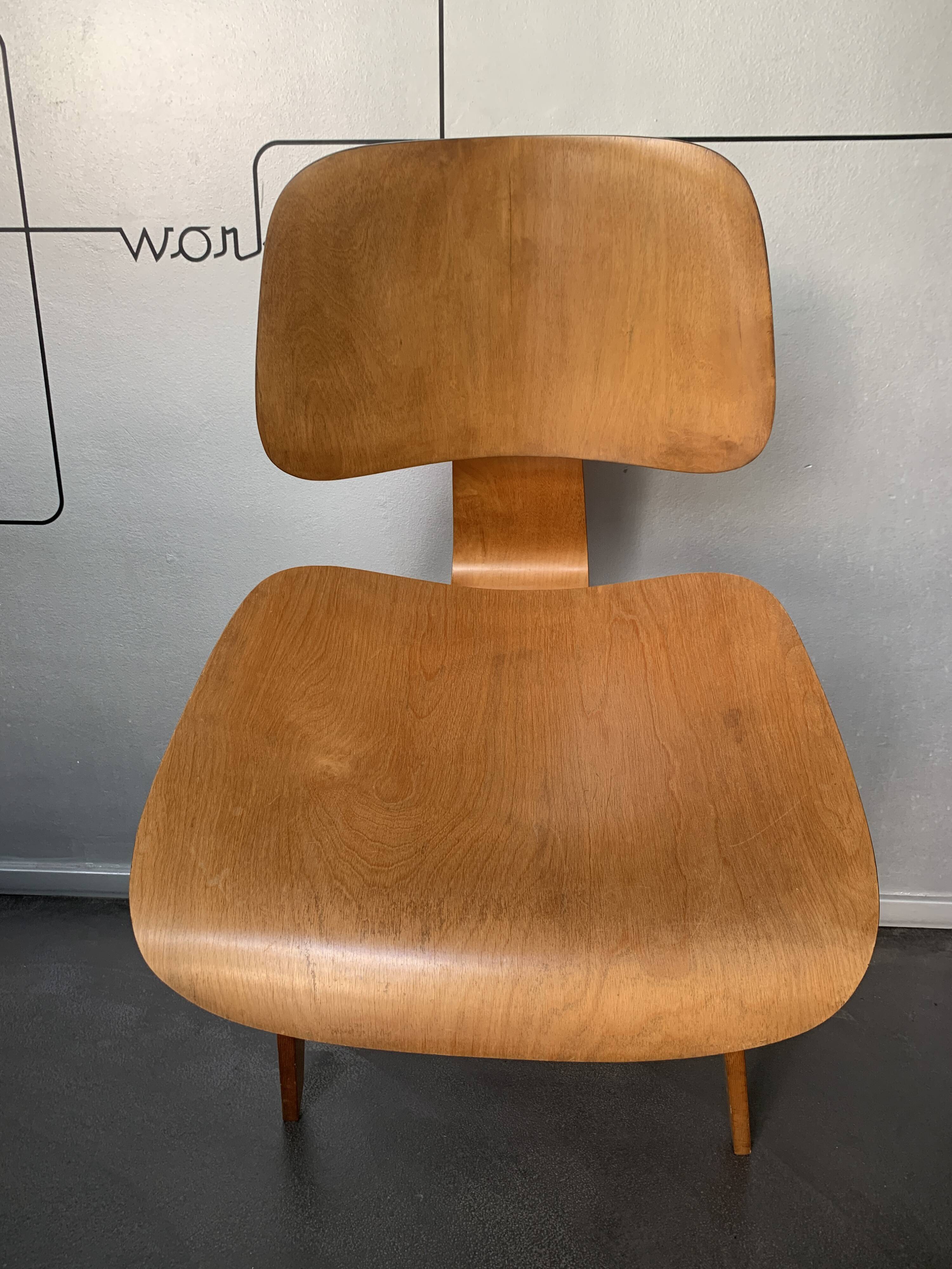 DCW Maple Chair, Charles & Ray Eames for Herman Miller, 1950s