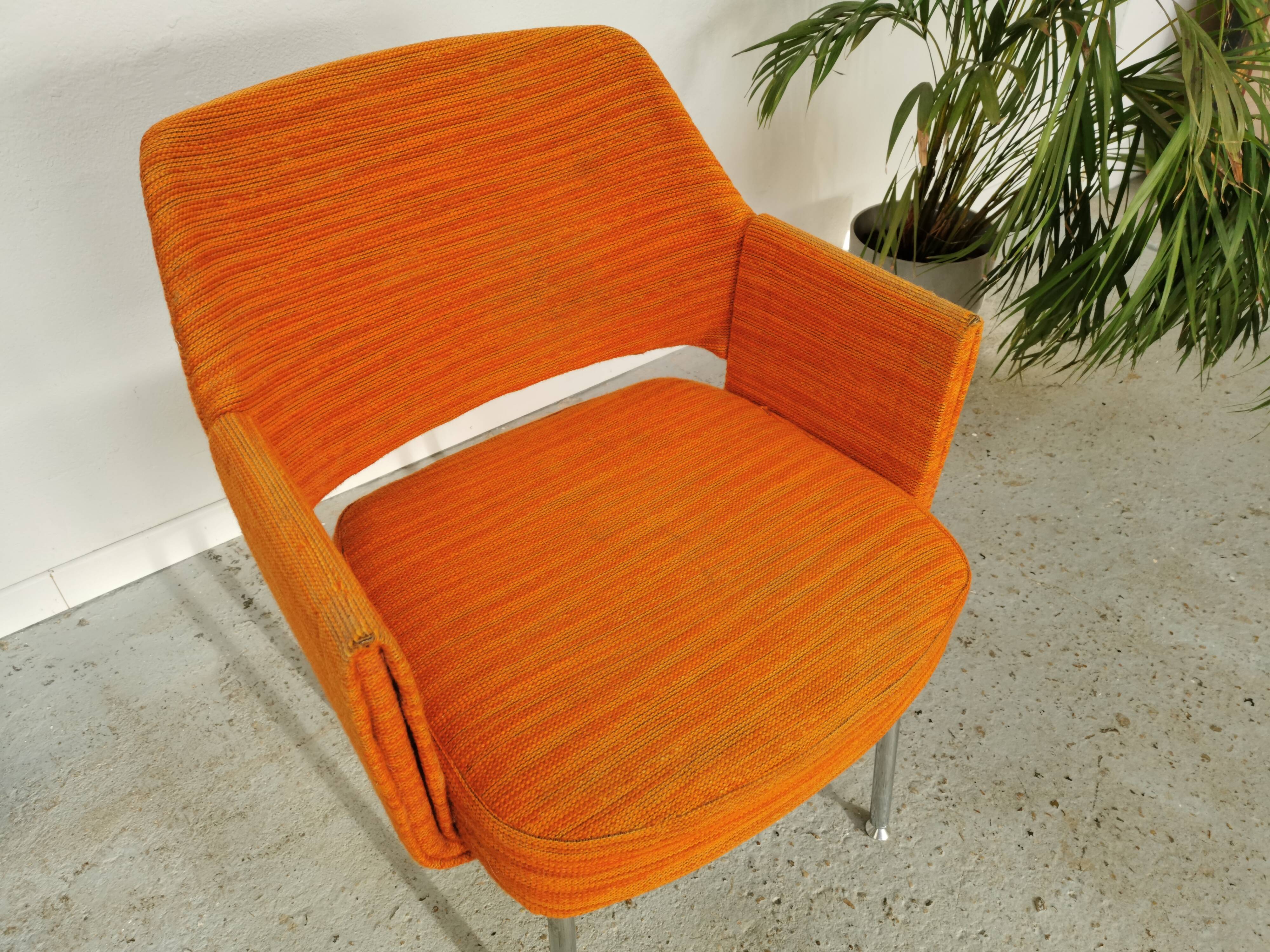 Vintage Airborne "Deauville" chair