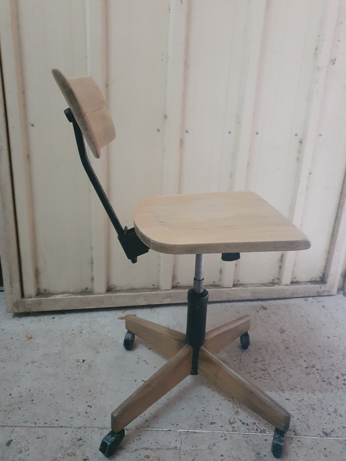 Stoll Giroflex office chair