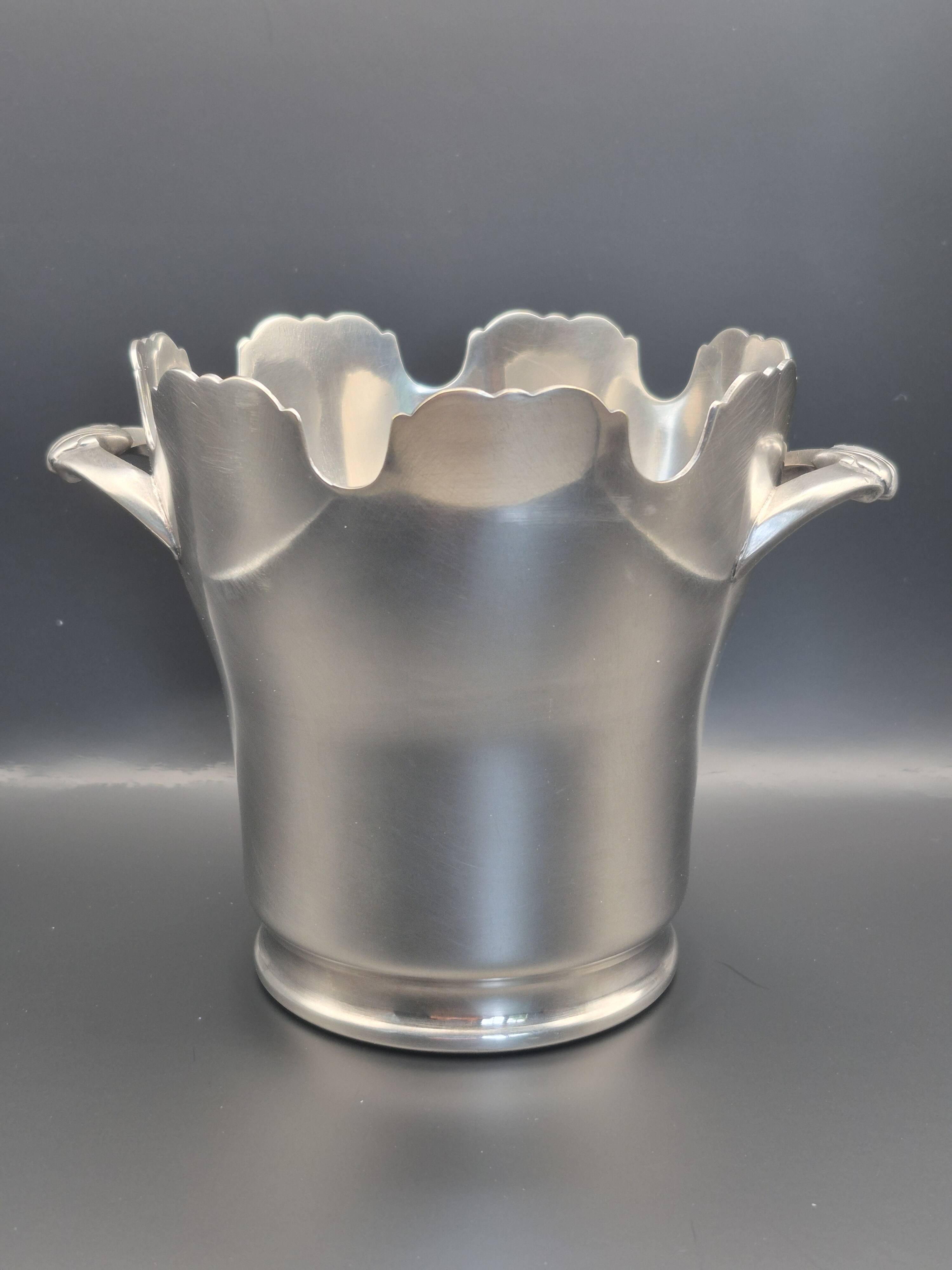 Elegant ice bucket/scoop, silver-plated with square hallmark - A 321