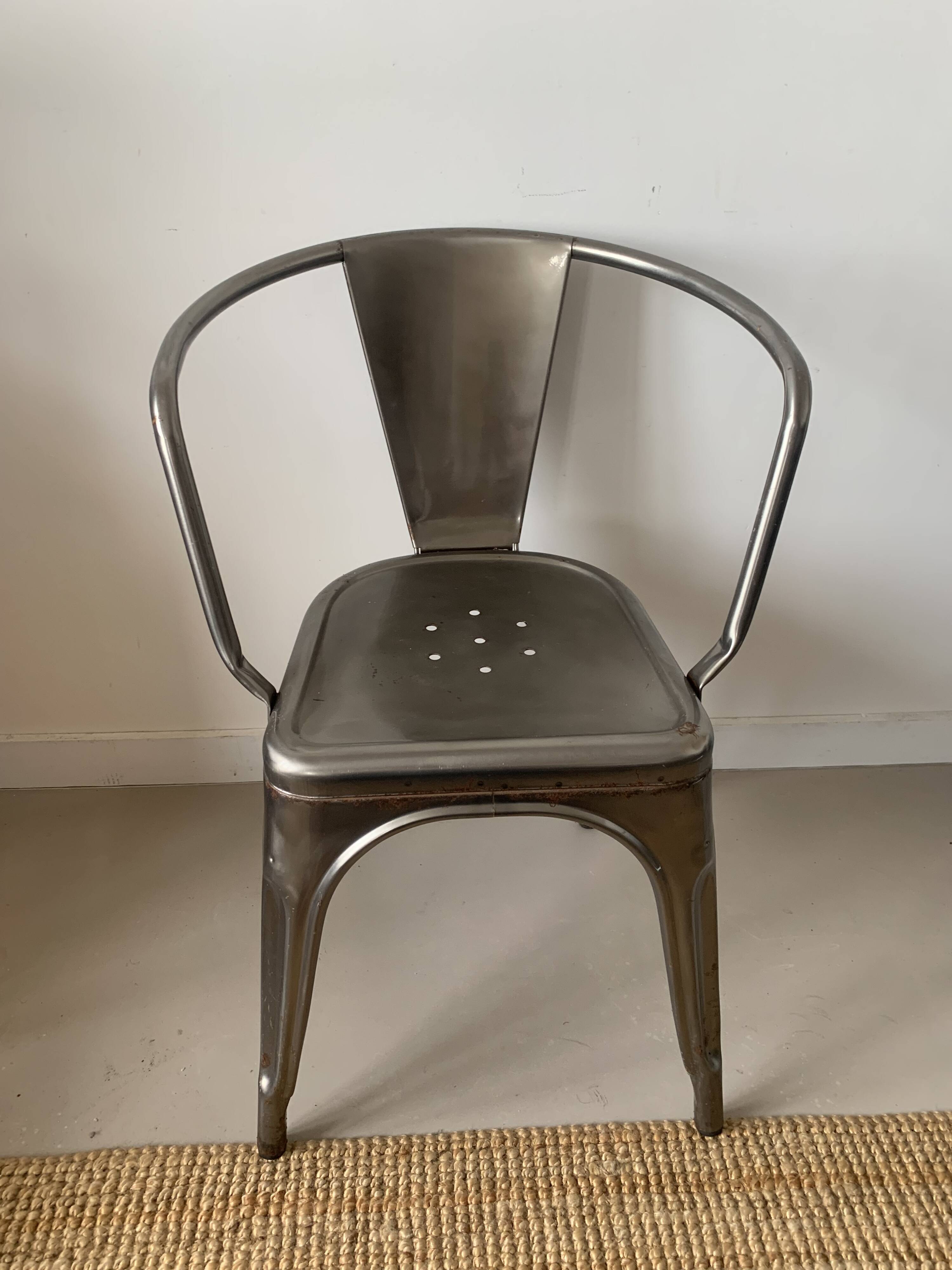 Lot de 3 fauteuils type TOLIX A56