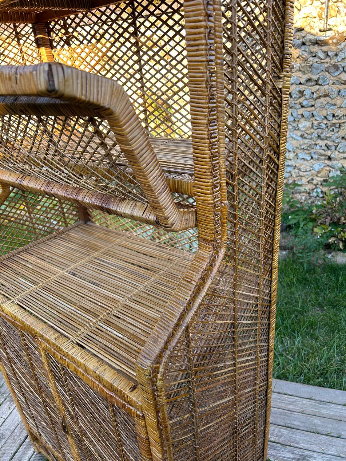 Large woven rattan shelf 🇮🇹 Vintage Italy 1970