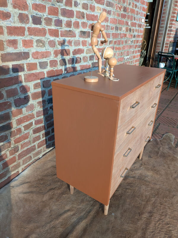 Commode