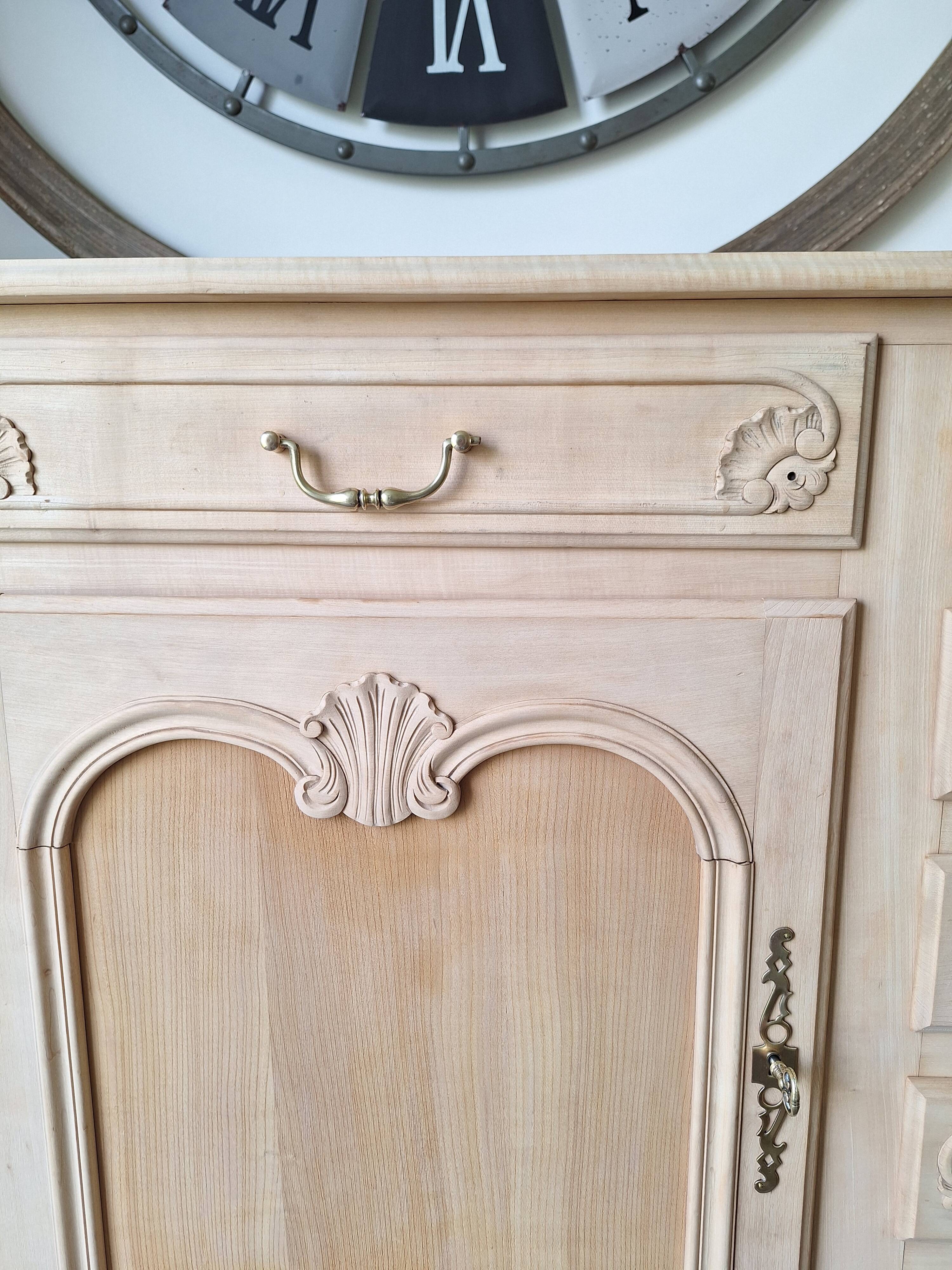 Low buffet in renovated solid cherry wood – Revisited Louis XV style – 250 cm