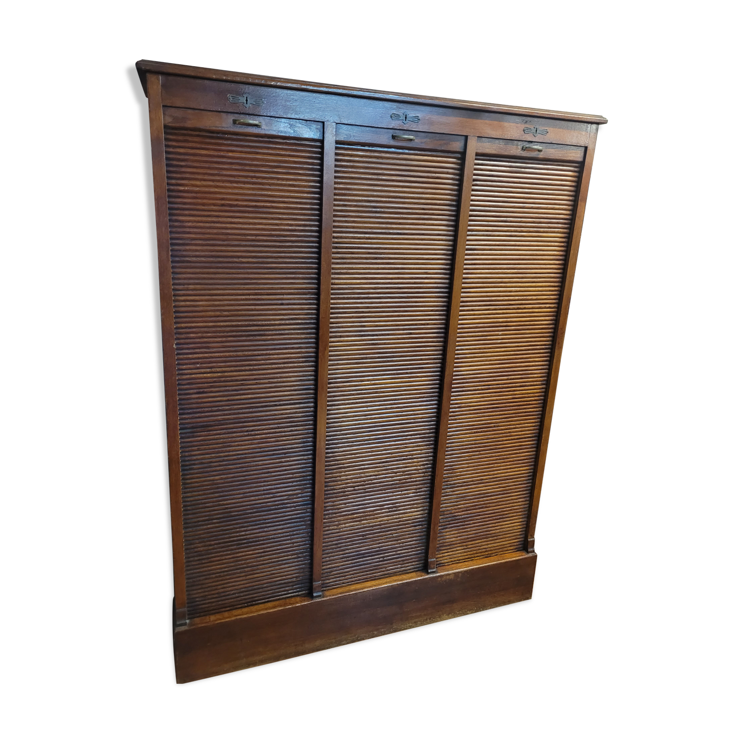 Old oak triple curtain binder