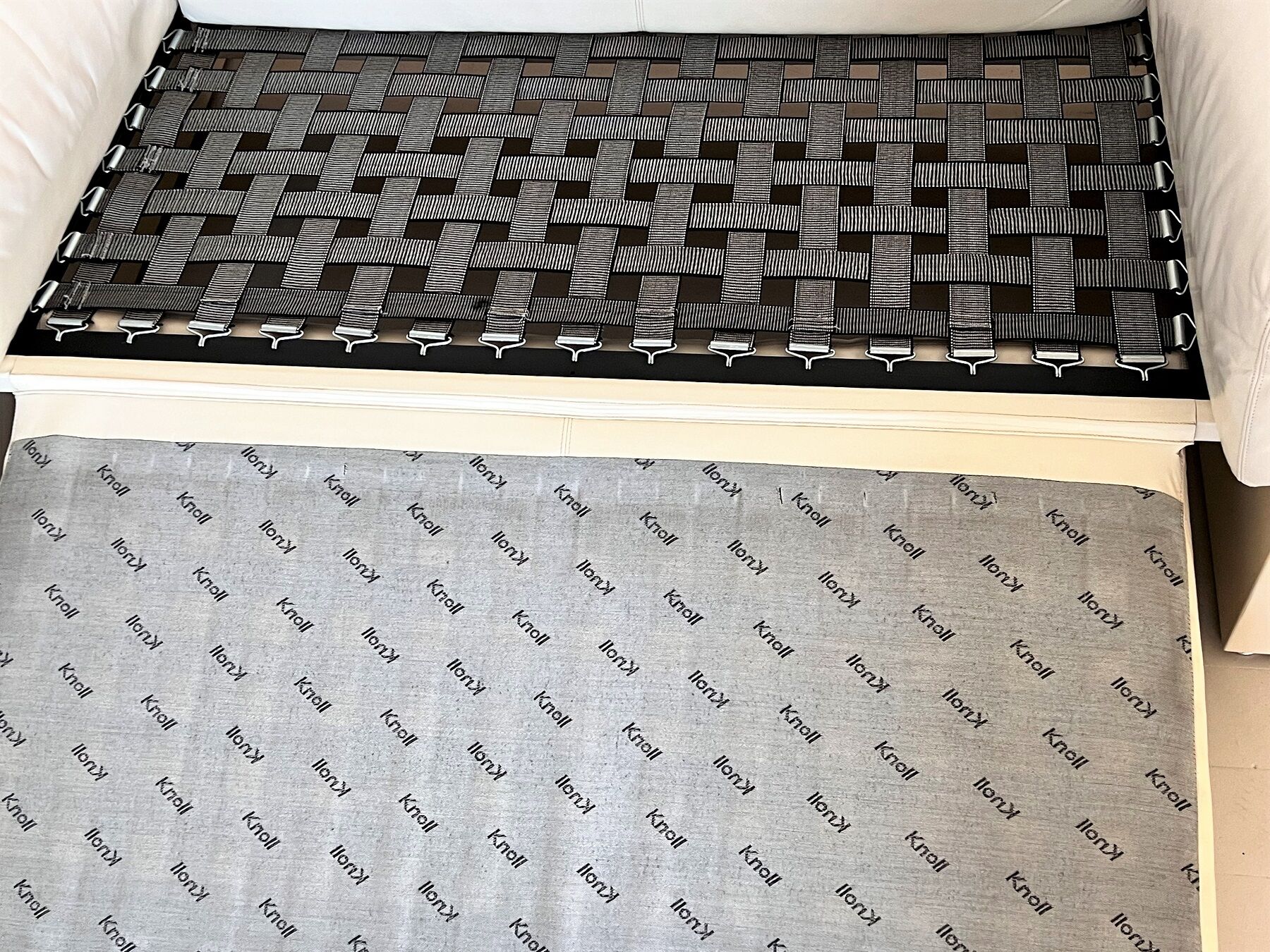 Cini Boeri two-seater sofa Knoll 'Brigadier'