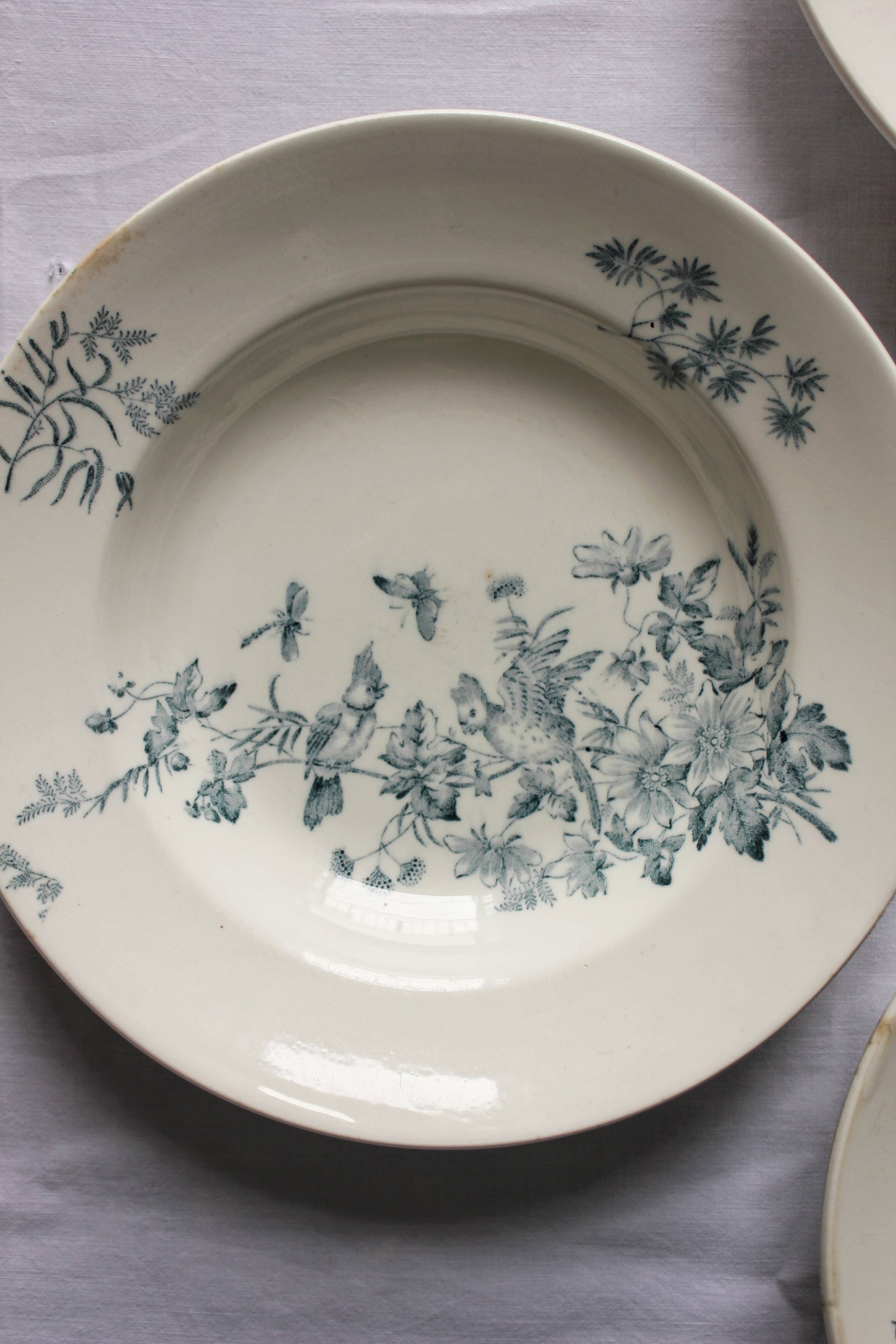 3 assiettes creuses de longwy
