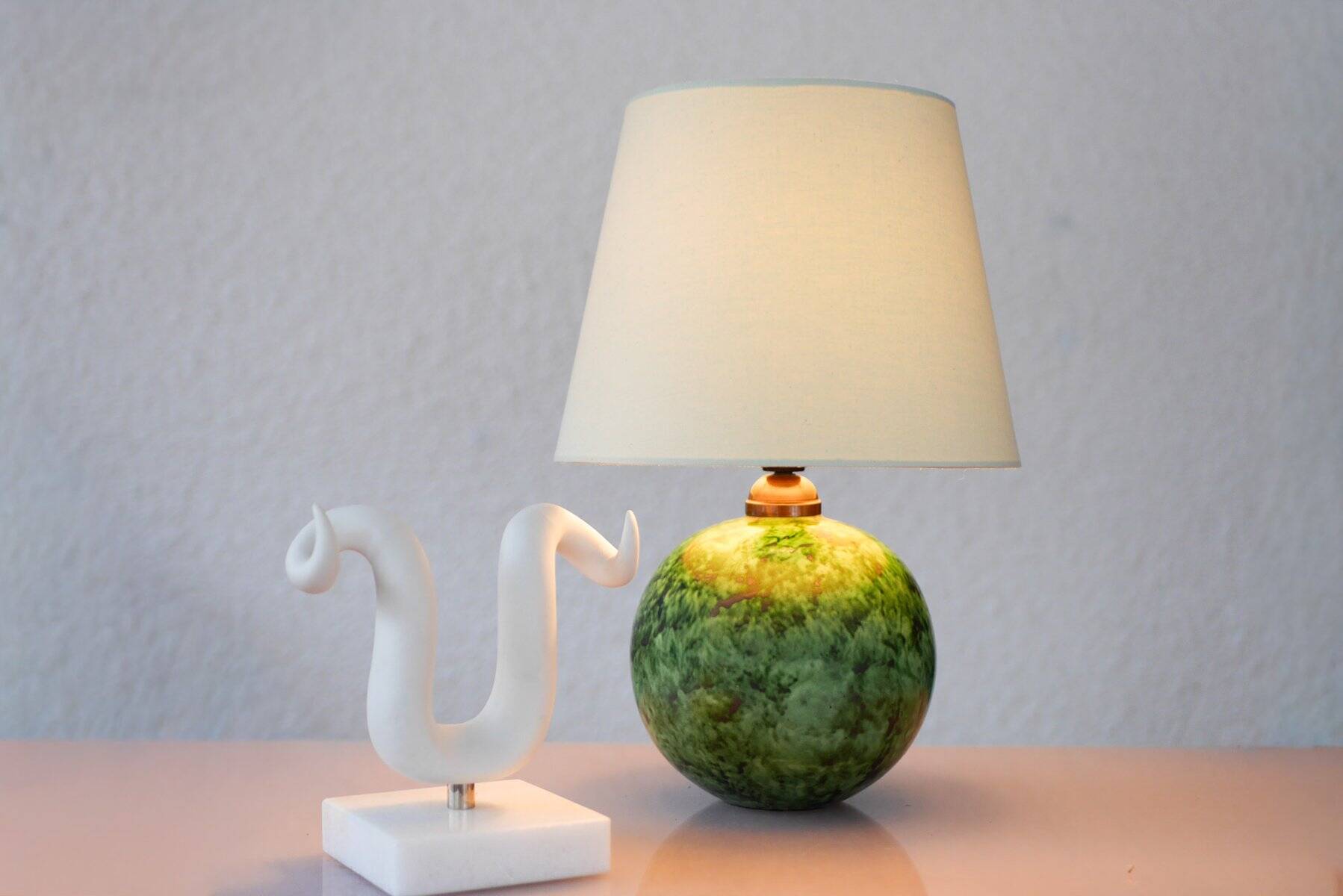 Scandinavian Art Deco table lamp in ceramic by Erik Mornils for Nittsjö, 1930s