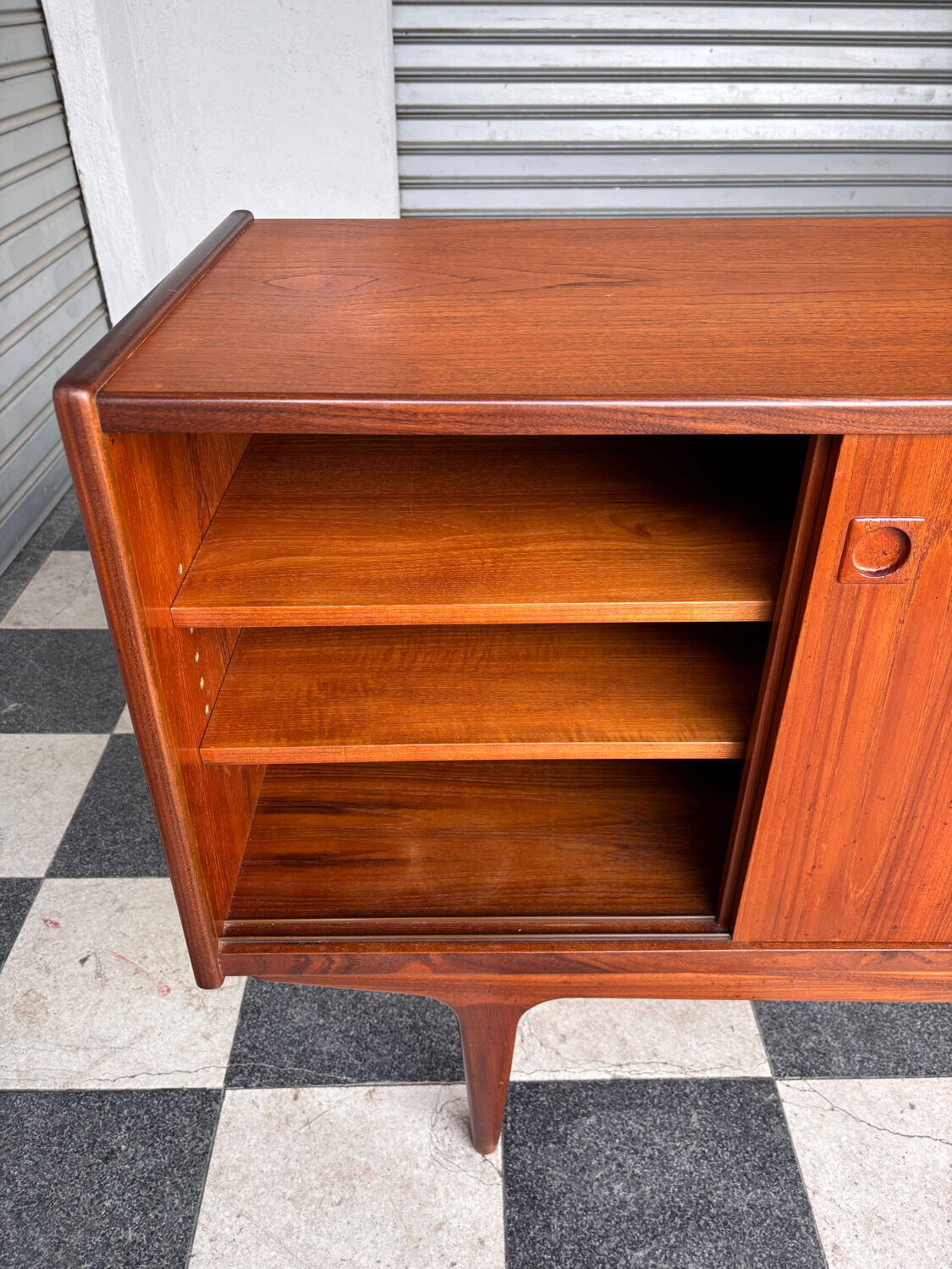 Danish enfilade Johannes Andersen