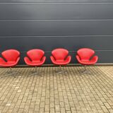 4x Original red leather Fritz Hansen Swan chairs Topstaat!
