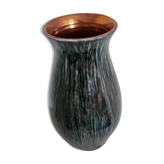 Accolay vase