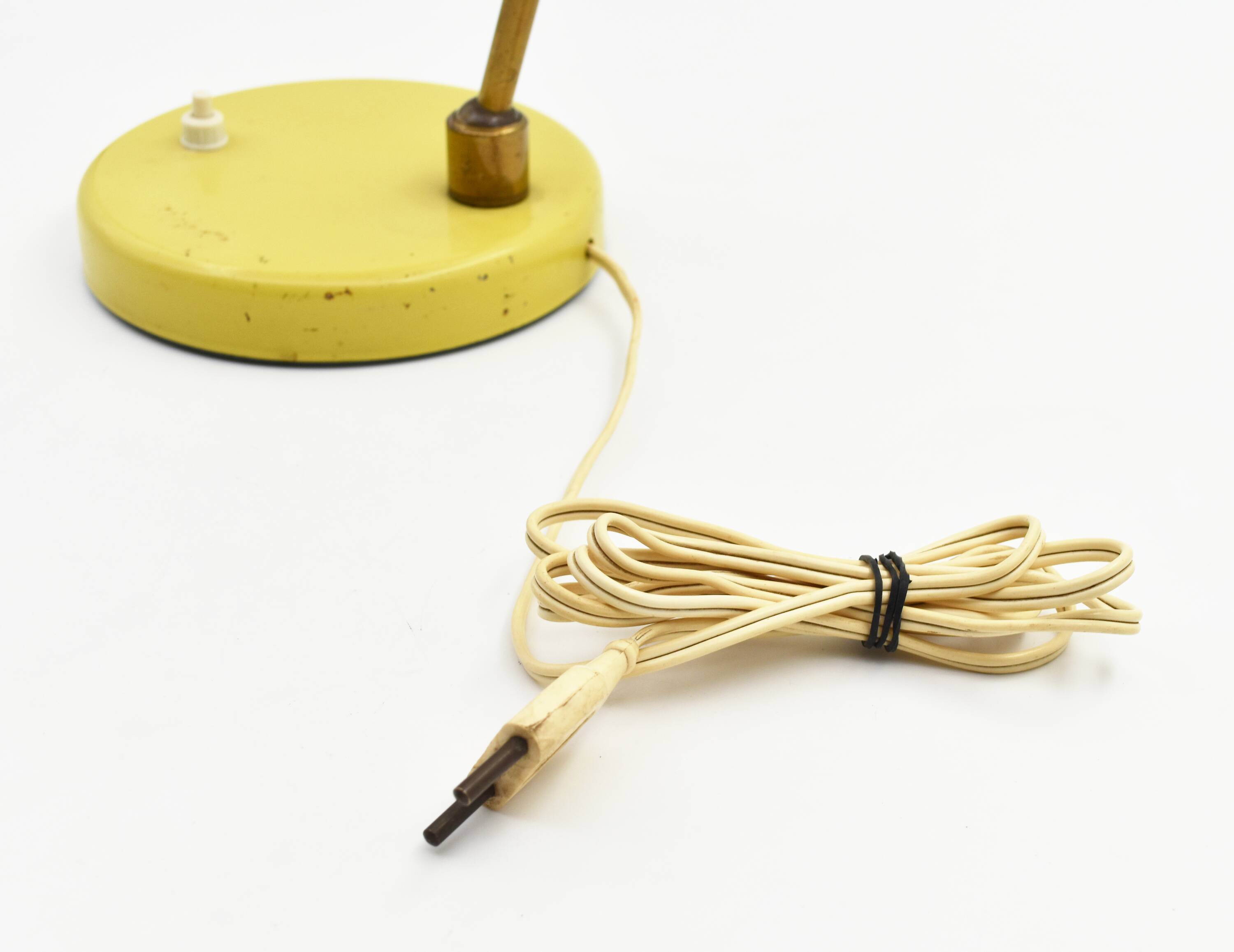 Lemon yellow vintage desk lamp