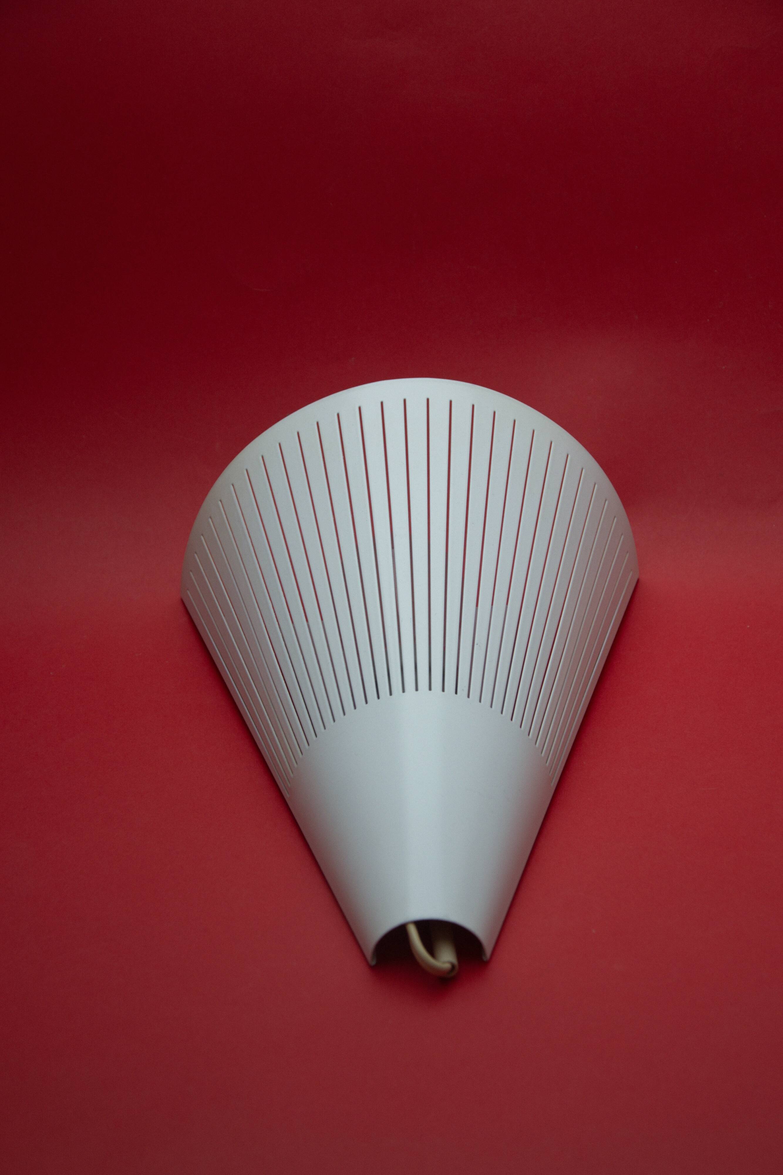 Vintage wall lamp Klyka V9811 published by IKEA in the 1990s.