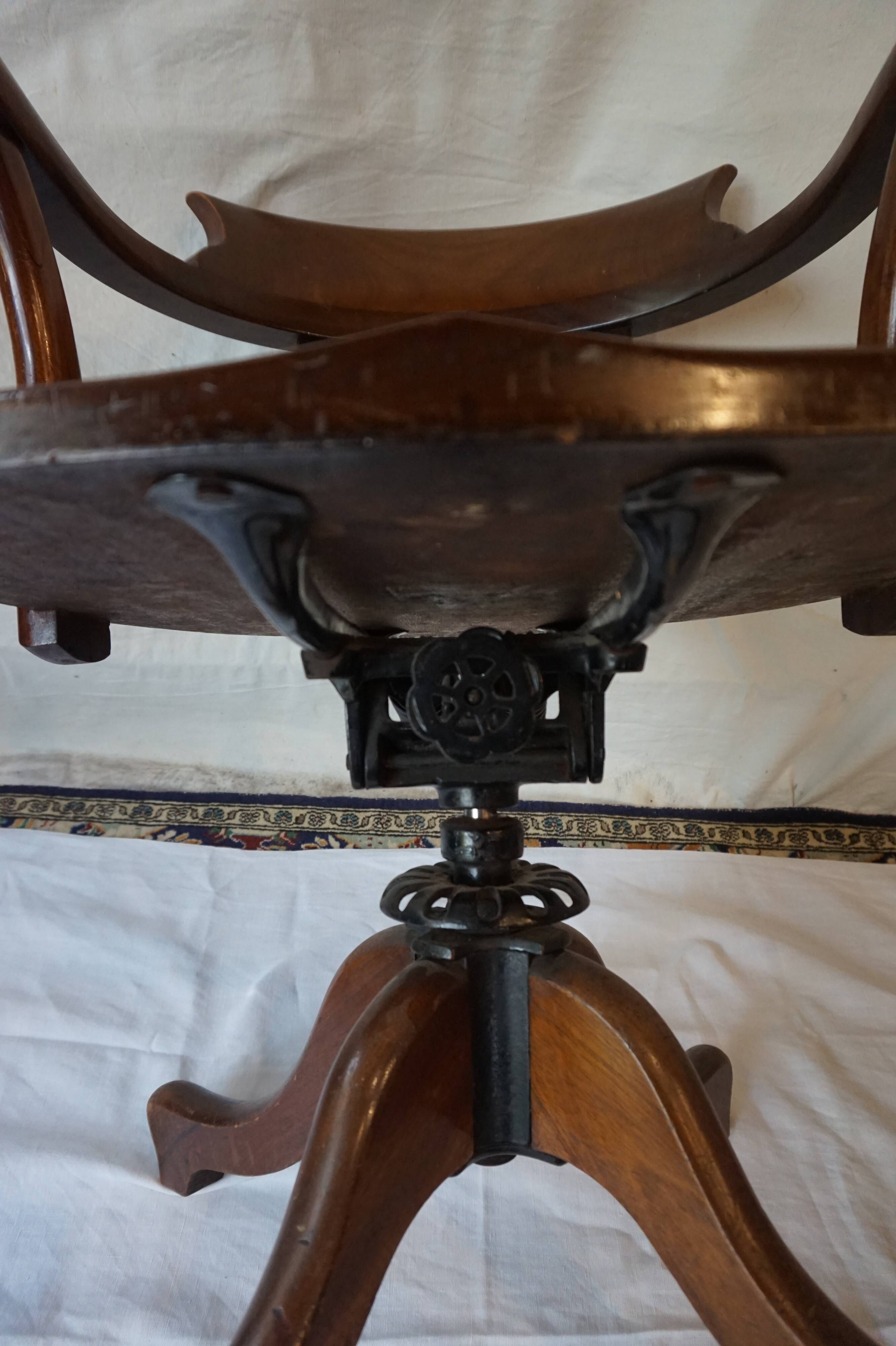 Swivel armchair 1900