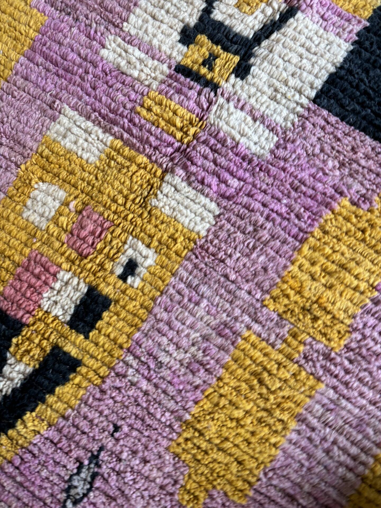 Large new purple Boujad Berber rug 165x270 cm