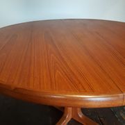 Table by Niels O. Møller forr Gudme Mobelfabrik