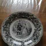 Set of eight talking plates