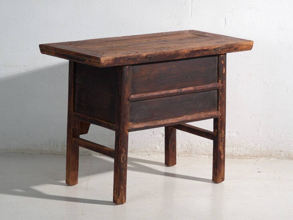 Antique Chinese console with three drawers and dark patina – China, circa 1900