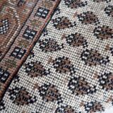 Tapis vintage indien Seraband fait main en laine – 73 x 140 cm – 1970s