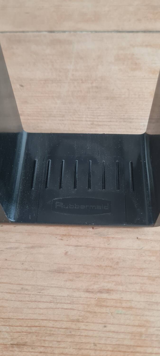 Rubbermaid vinyl holder 1970