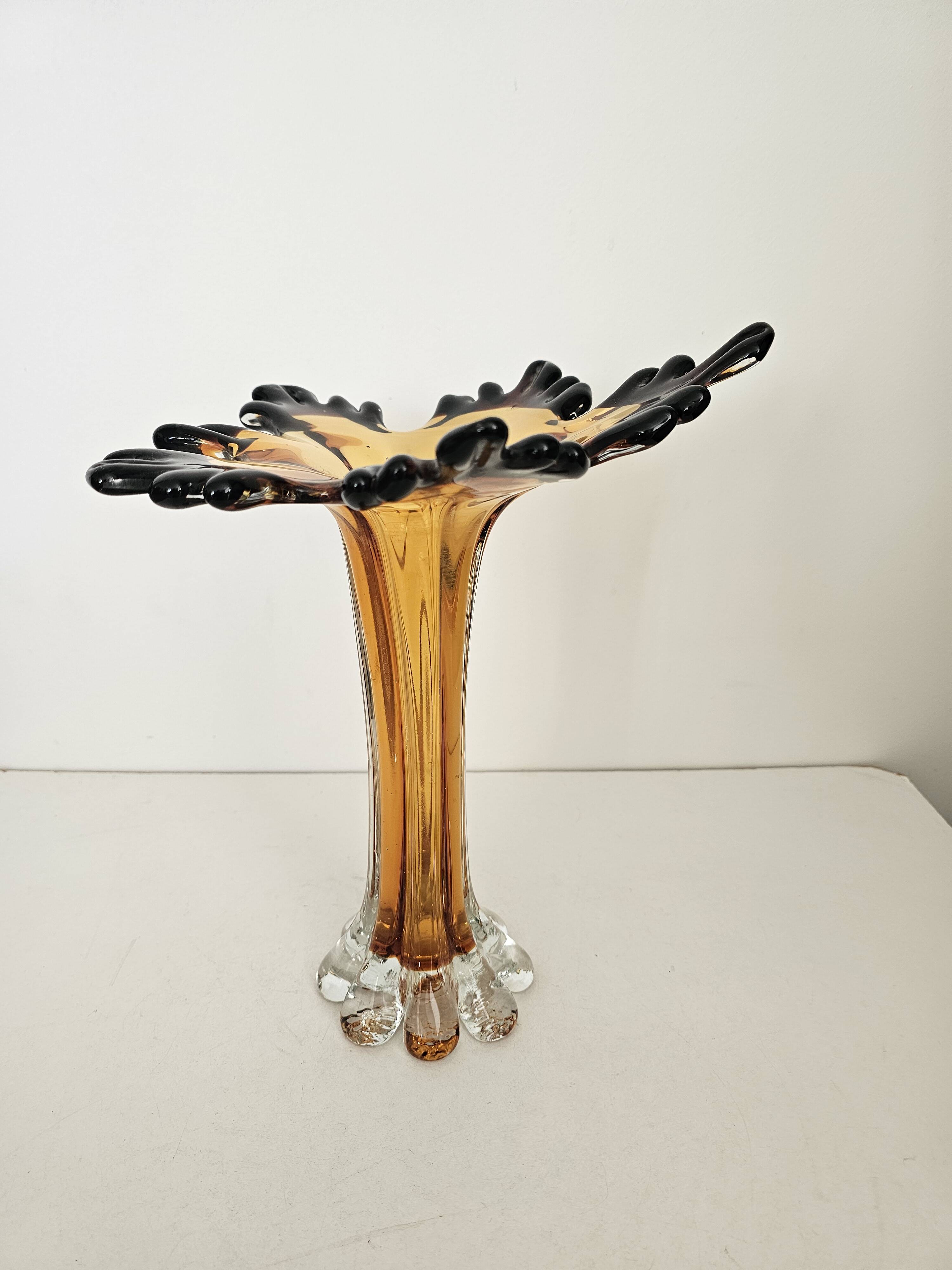 Large vintage amber glass art vase - Height 32cm