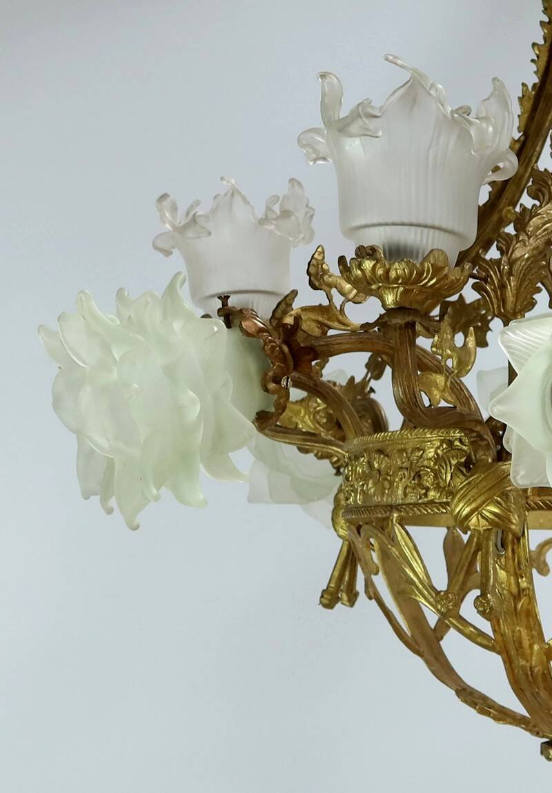 12-Light Chandelier in Gilded Bronze, Napoleon III Style – Late 19th Century