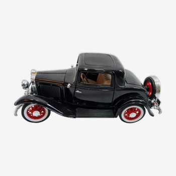 Ford window coupé, 1932 roadlegend 1/18