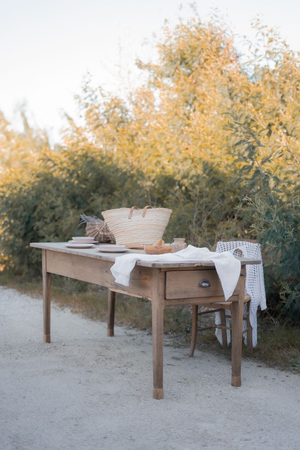 Table de ferme rénovée