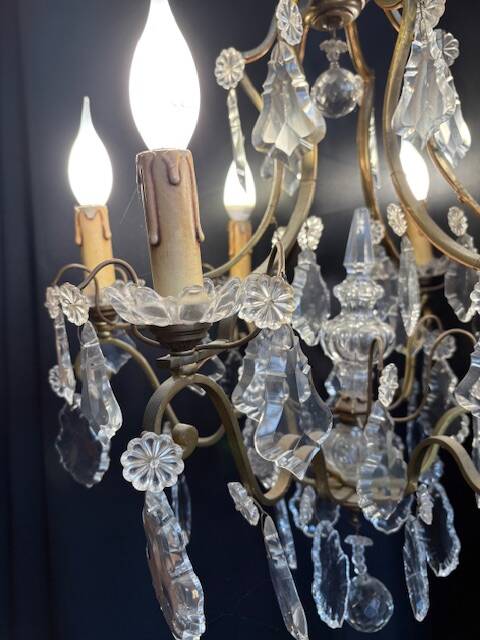 Antique chandelier with glass and gilded bronze pendants – 6 arms – Louis XV style