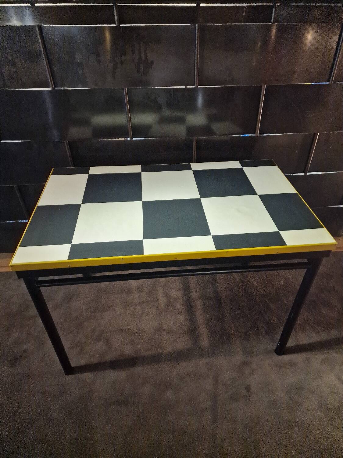 Table design in the style of Le Corbusier.