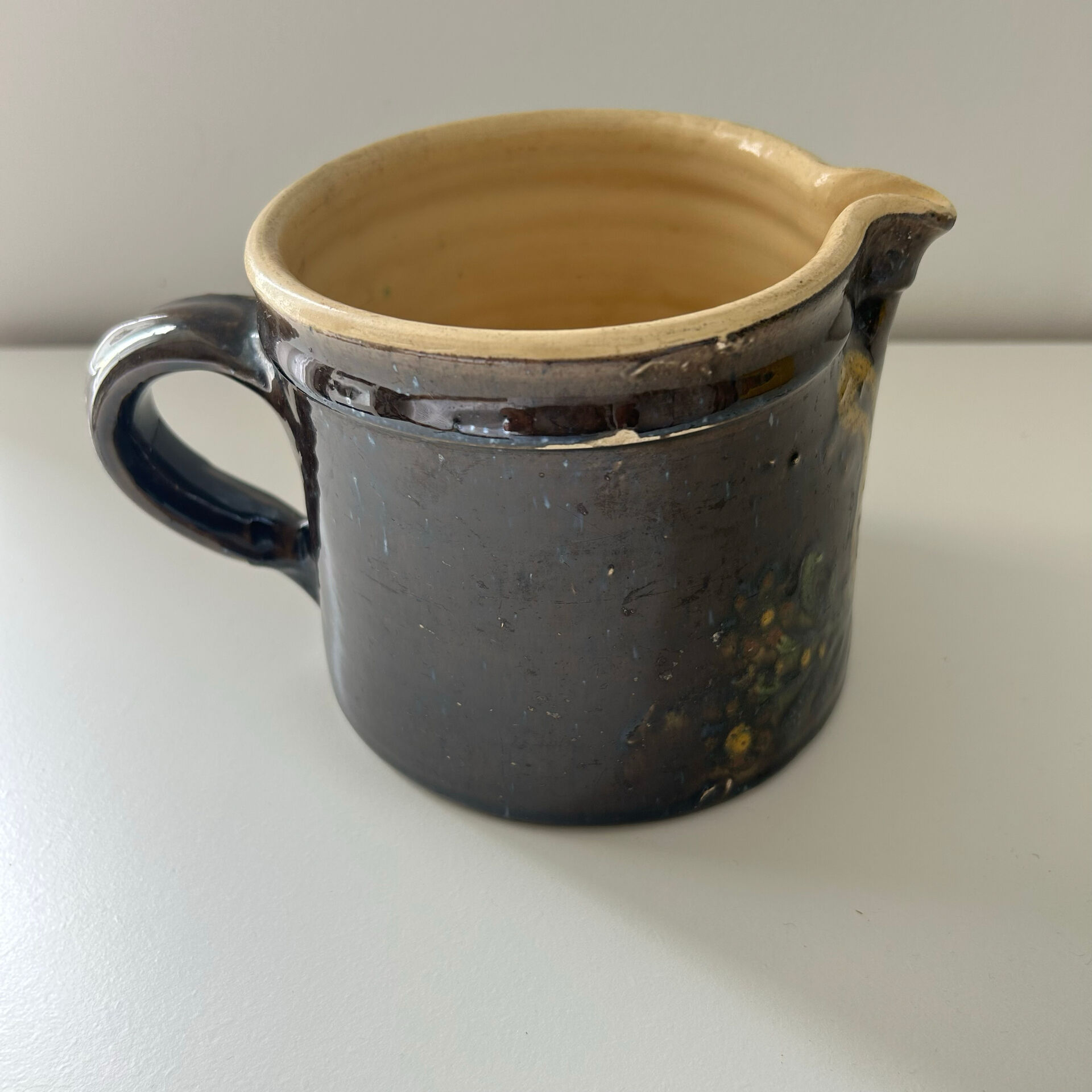 Pichet pottery from Annecy