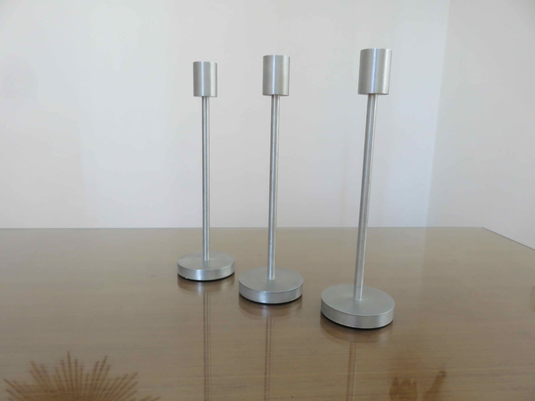 Series of 3 Scandinavian candle holders, minimalist, in 70s aluminum