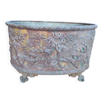 Table planter, 19th century, deer hunting motif