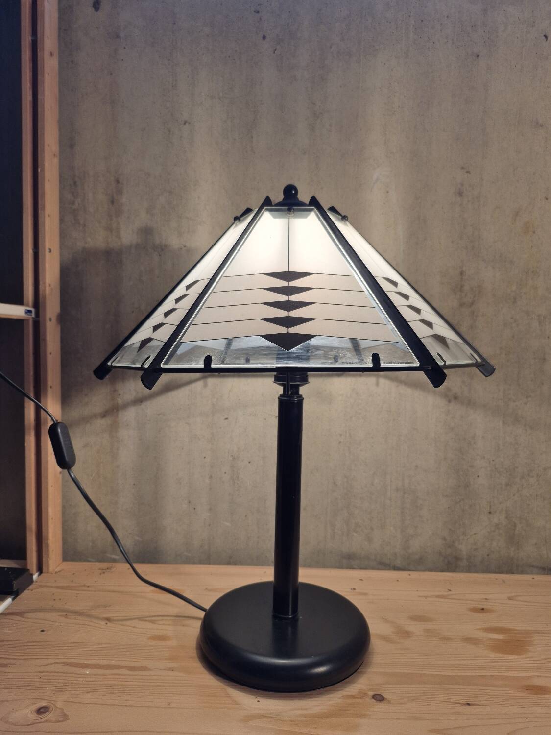 Postmodern black white table lamp art deco style 1980s