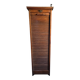 Armoire ancienne française à rideau en chêne, vers 1920–1930
