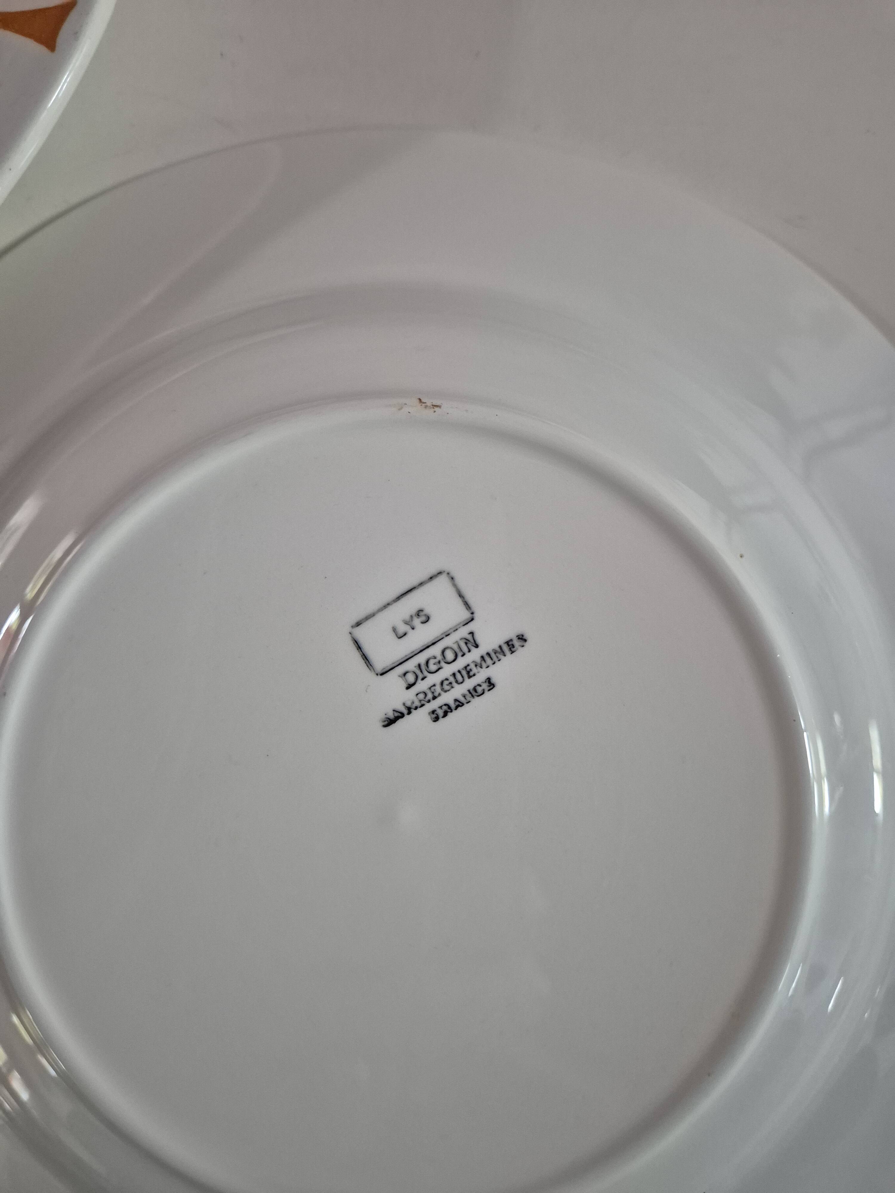 Set of 17 vintage Sarreguemines plates – Capri Ligoin model – orange