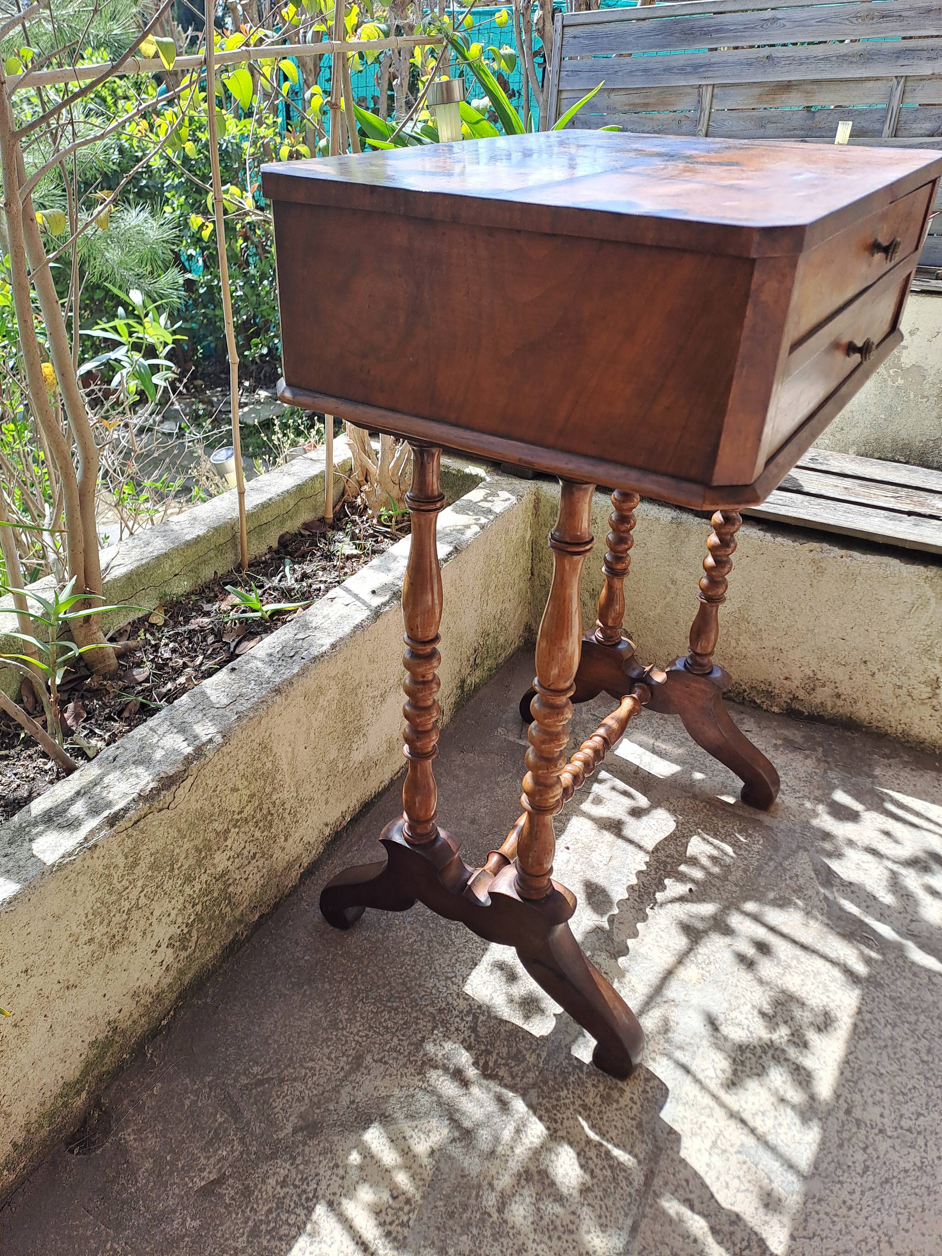 Console, side desk or dressing table in wood with marquetry top and 2 drawers