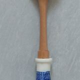 Salad servers