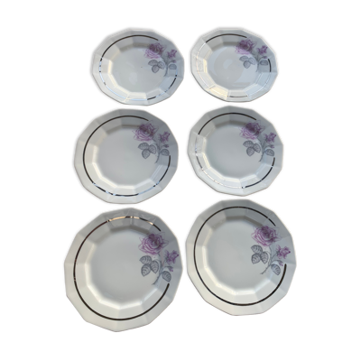 6 petites assiettes en porcelaine art deco de forme octogonales motif de roses.