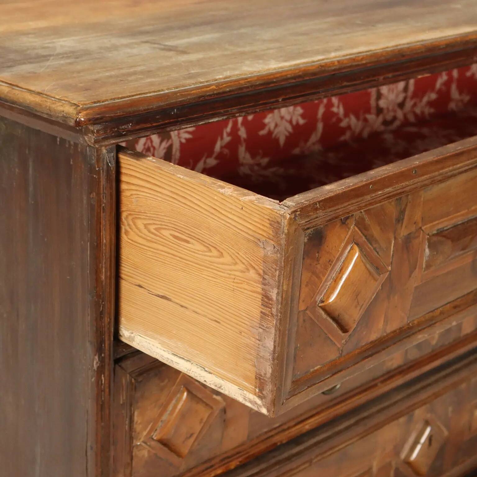 Commode ancienne baroque en noyer à 3 tiroirs, XVIIIe siècle