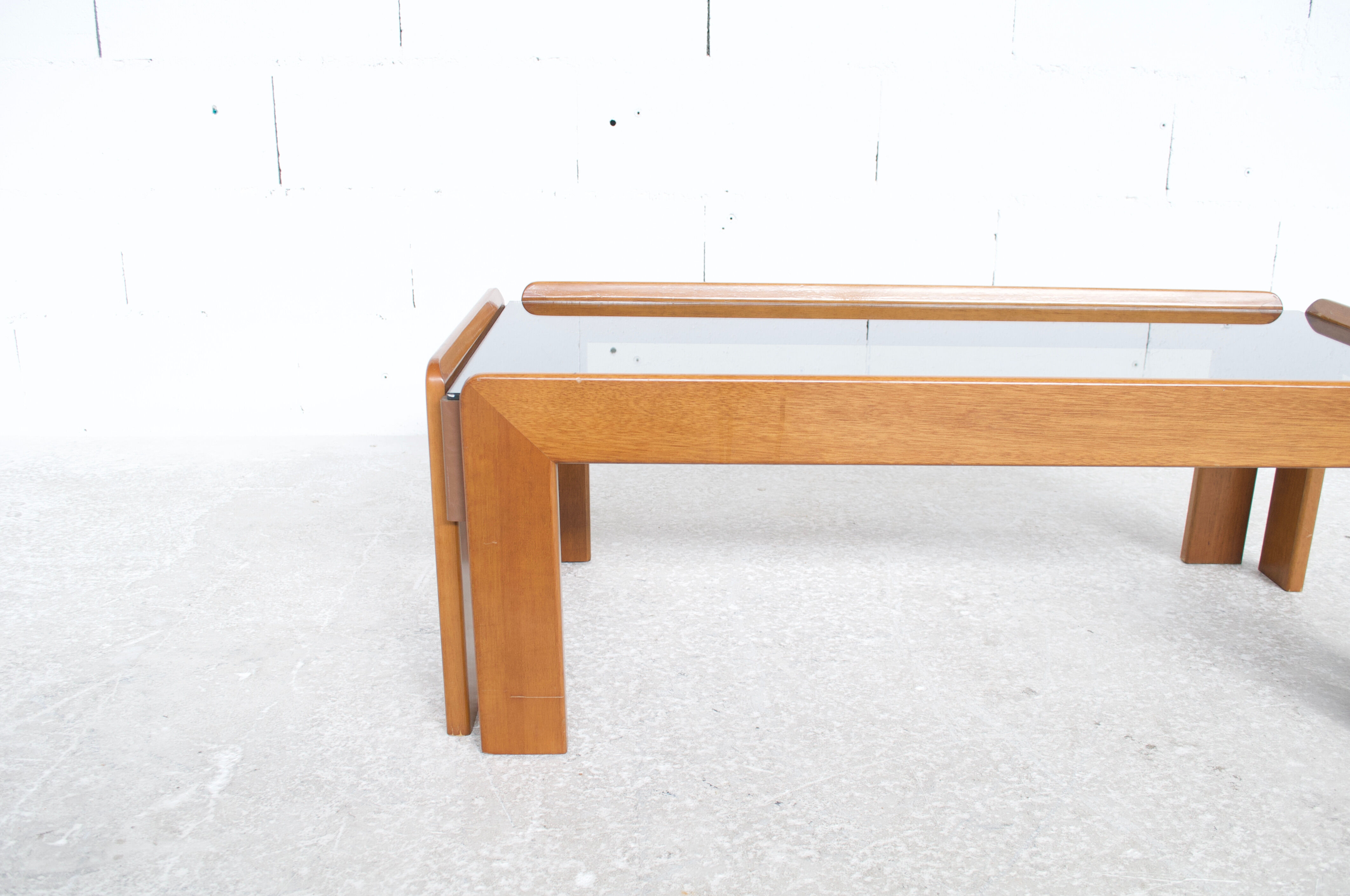 Coffee table by Tobia & Afra Scarpa, Cassina publisher 1970s