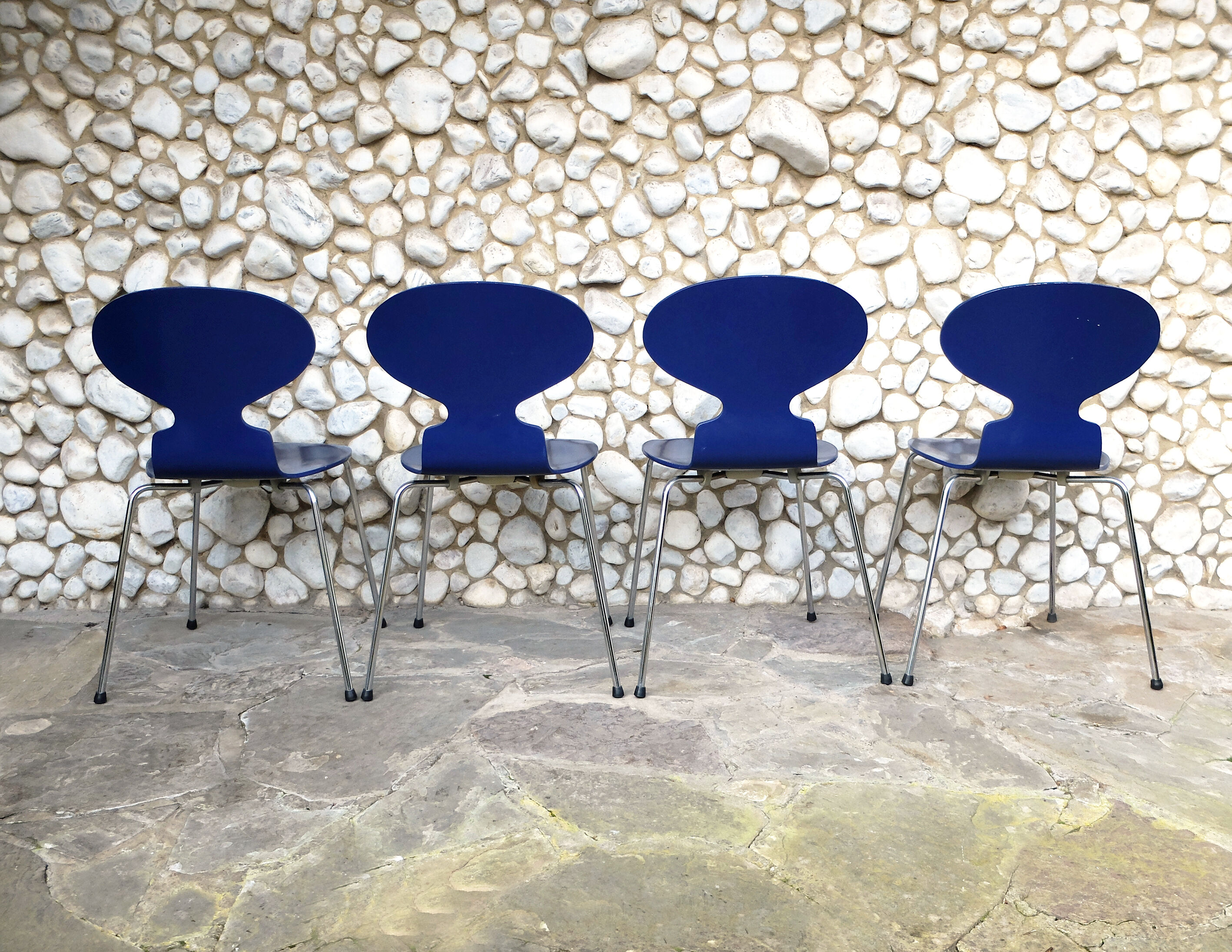 Suite of 4 ant chairs 3101 series 7 Arne Jacobsen for Fritz Hansen Ant chair