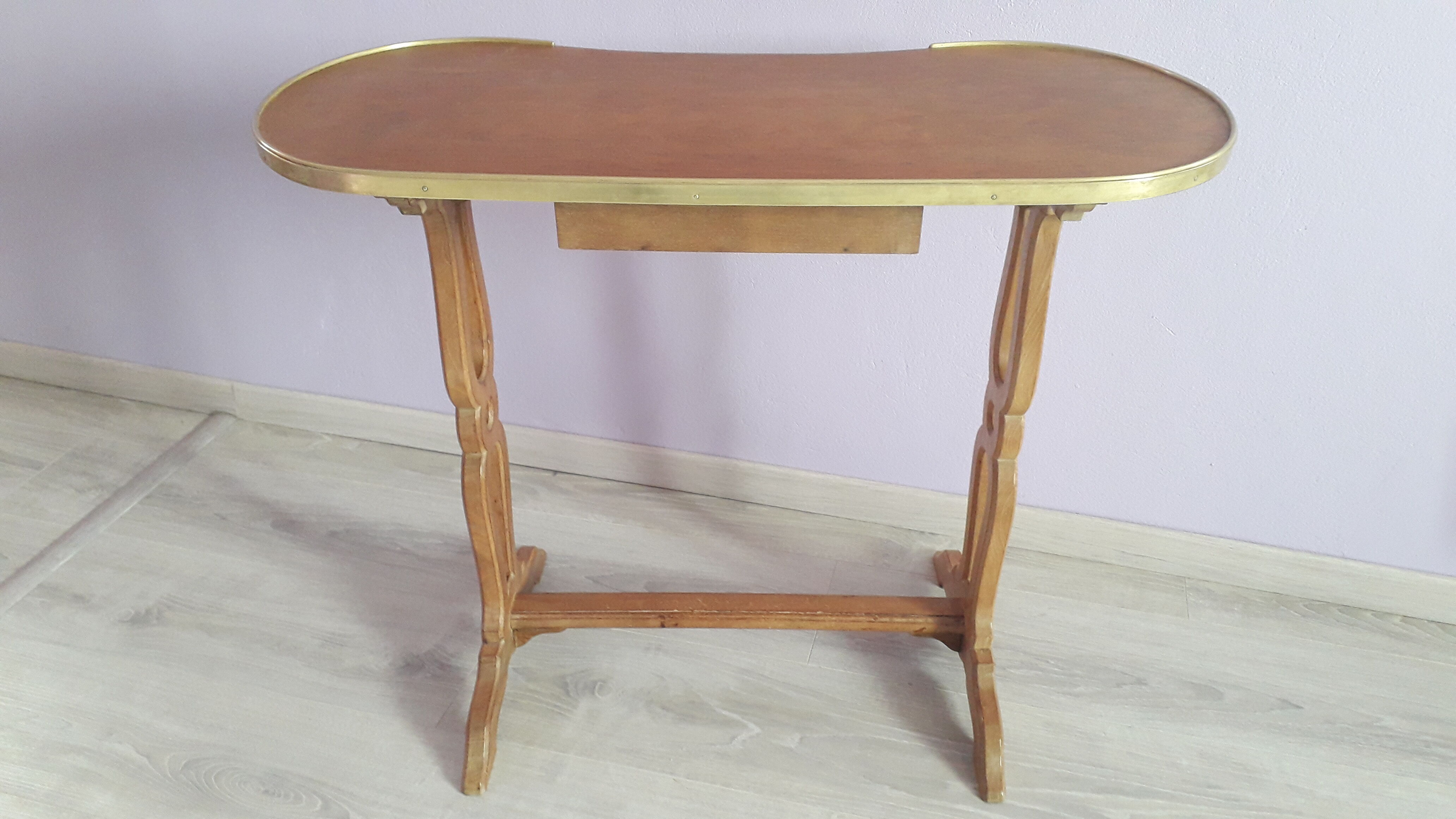 Early 20th century kidney side table