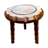 Tabouret tripode brutaliste en chêne massif