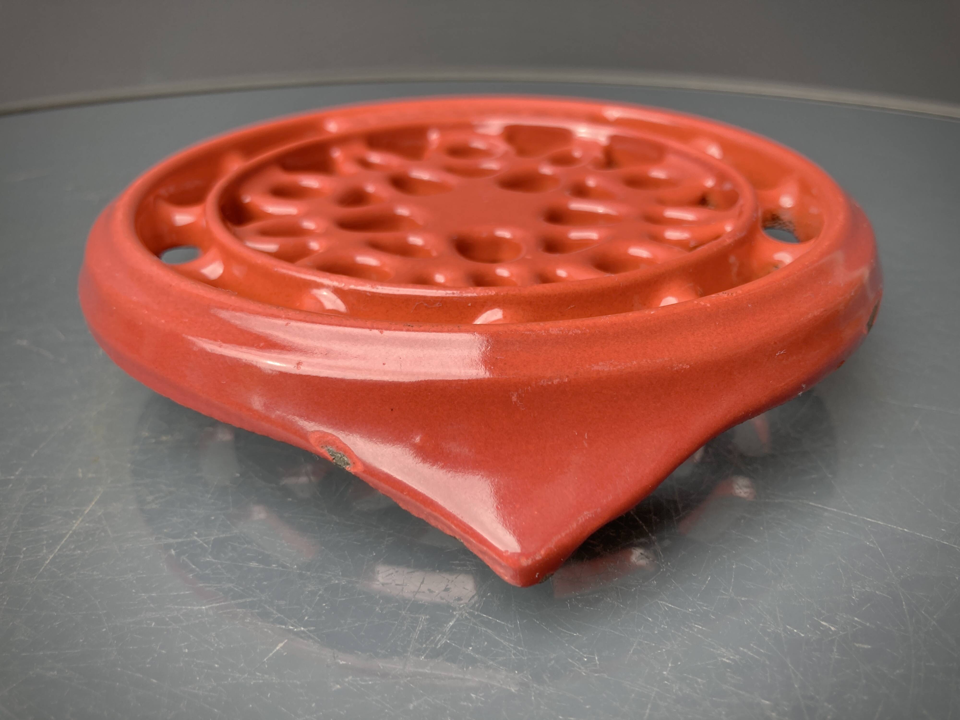 Bottle rest Le Creuset France