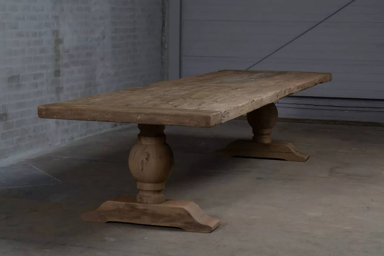 Monastère Soleil table – Antique patinated solid wood – 220 cm