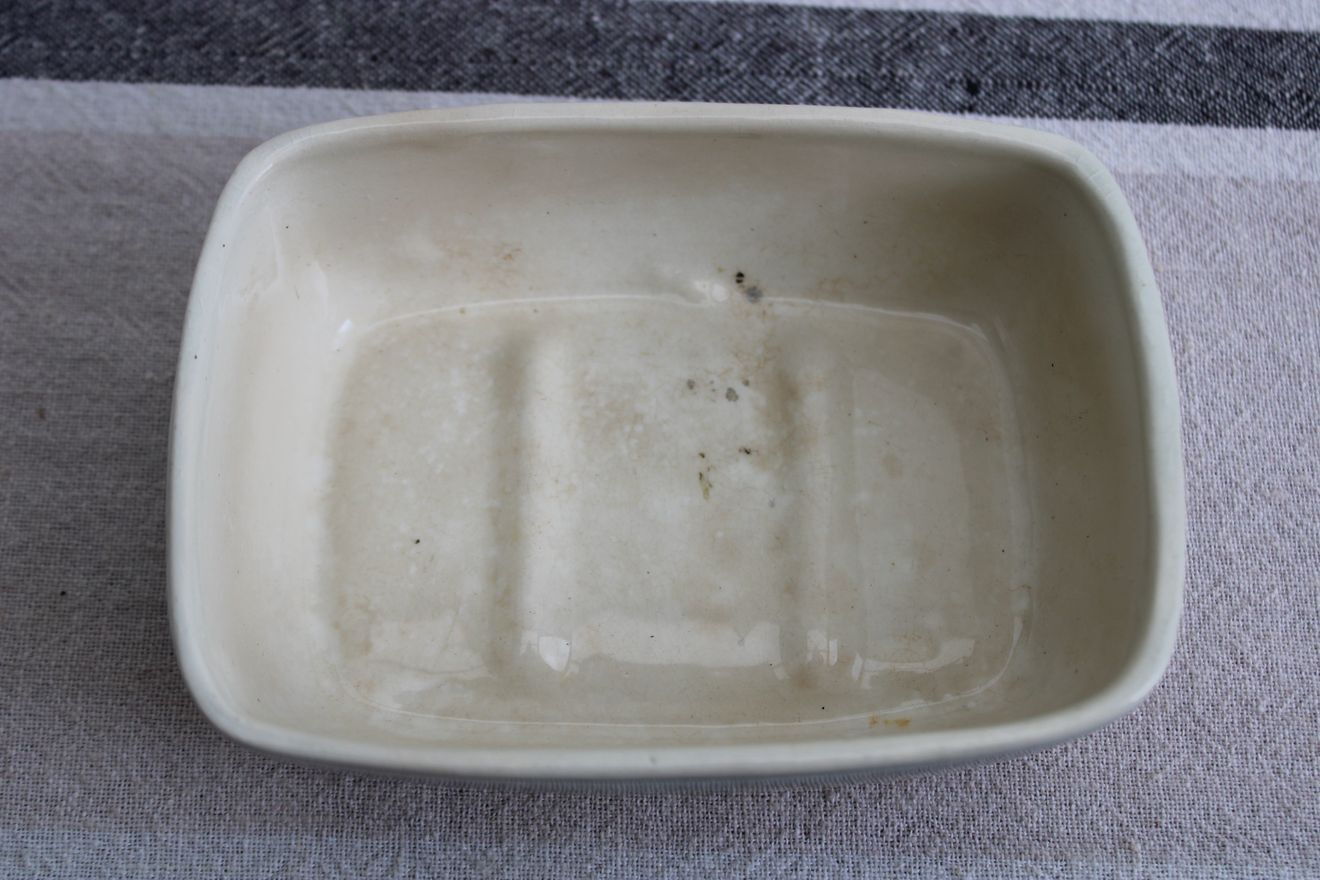 Ceramic soap holder